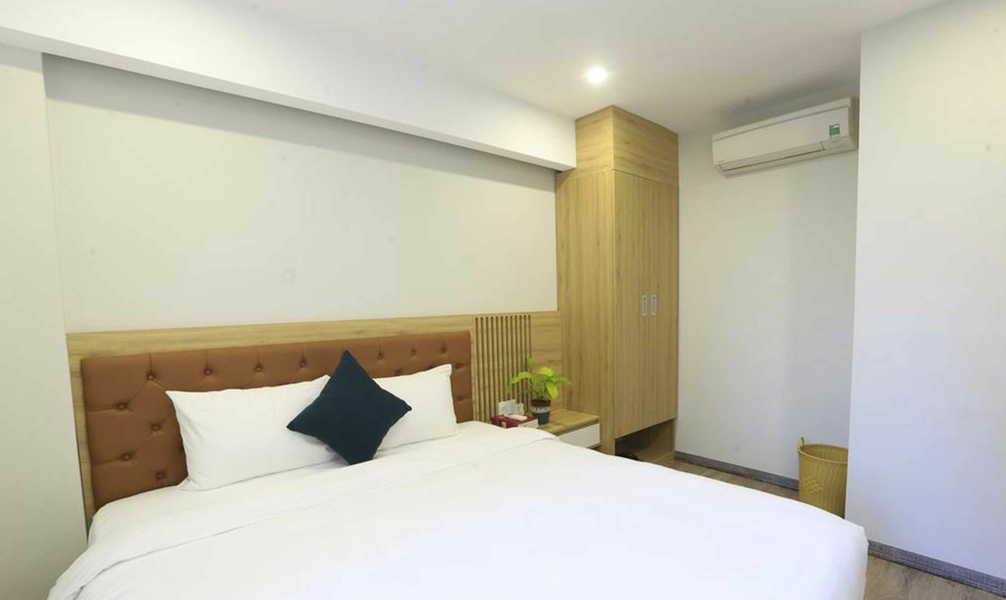 Zoneland Apartments - Lahome Beach Villa Дананг Екстер'єр фото